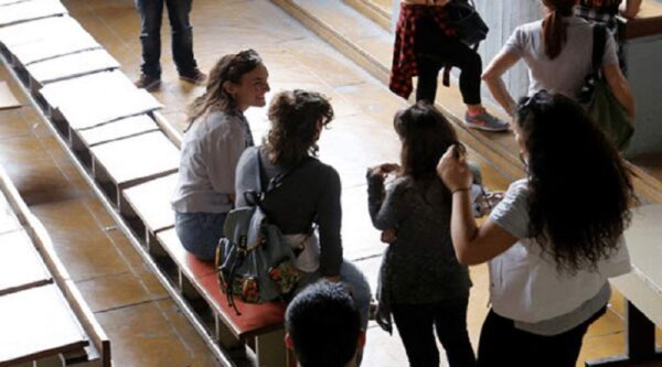 Δεύτερη ευκαιρία για τους αιώνιους φοιτητές θα προβλέπει νέα ρύθμιση