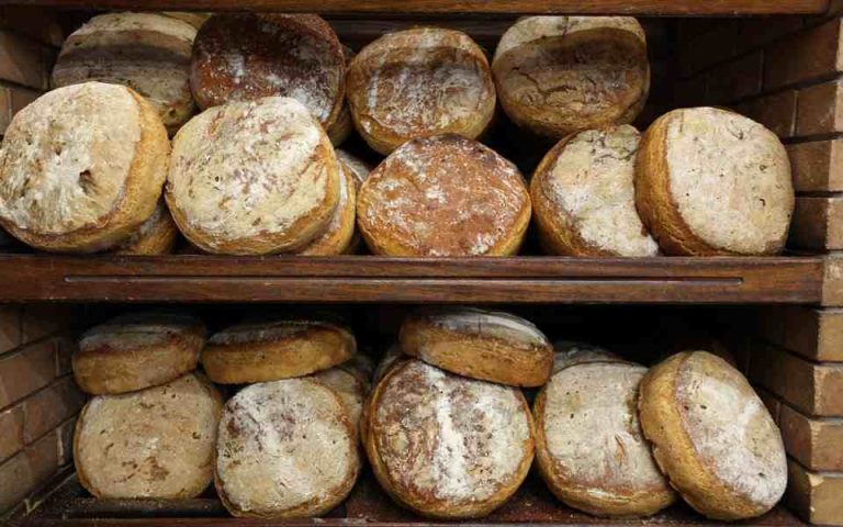 Σέρρες: Ψωμί για τρεις μέρες το Μεγάλο Σάββατο