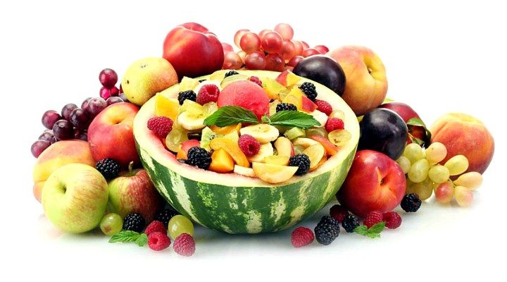 Πέντε ανοιξιάτικα φρούτα και λαχανικά που θα ενισχύσουν το ανοσοποιητικό όλης της οικογένειας