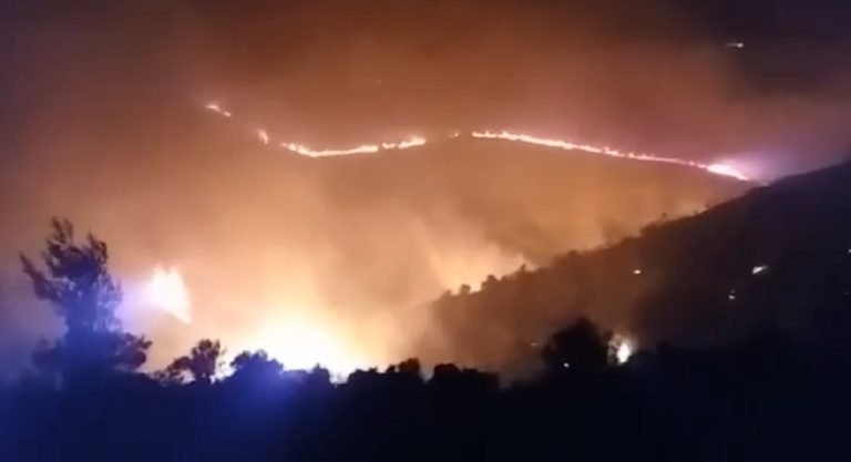 Μεγάλη φωτιά στην Εύβοια: Μάχη σε τρία μέτωπα – Νέες εκκενώσεις χωριών
