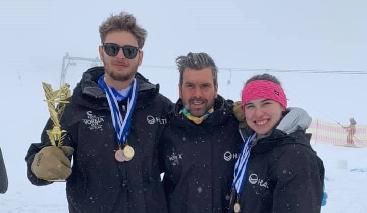 Σέρρες: Ένα χρυσό κι έξι χάλκινα από τον Χρήστο και τη Φανή Μαρμαρέλλη στο Πανελλήνιο πρωτάθλημα αλπικού σκι