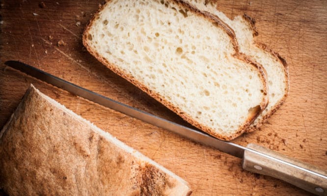Τι θα κερδίσετε αν «κόψετε» το λευκό ψωμί