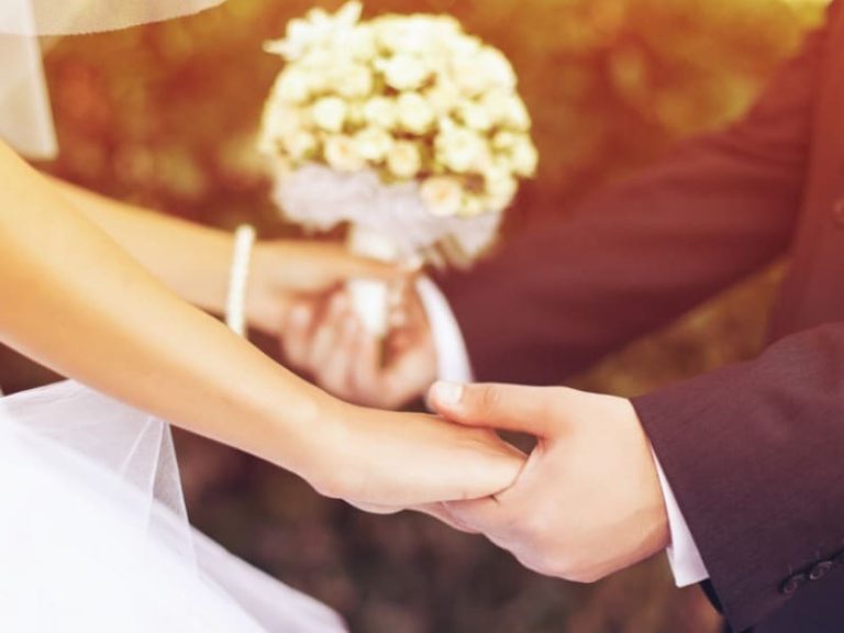 Τι πιστεύουν οι Έλληνες για τον έρωτα και τον γάμο – Έρευνα της Focus Bari
