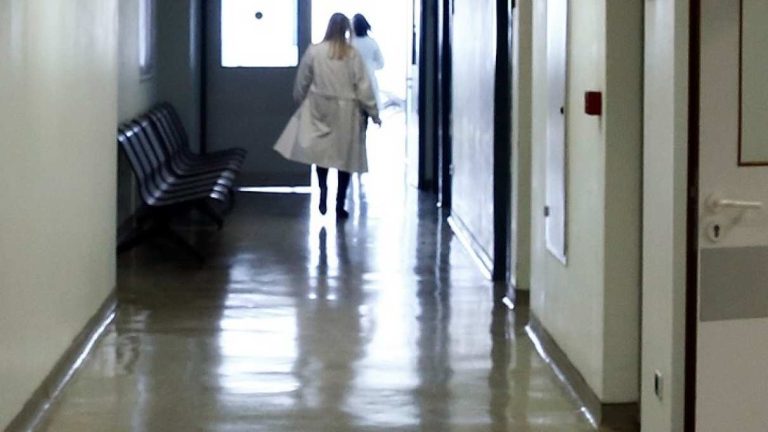 Δικαίωση συμβασιούχων στα νοσοκομεία-  “Ανοίγει ο δρόμος για τη μονιμοποίηση”