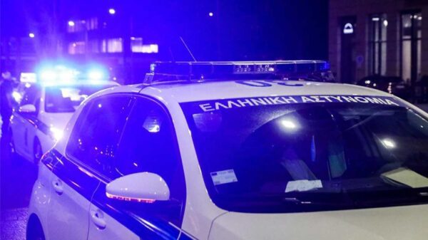 Περίμενε τη σύζυγό του να επιστρέψει σπίτι… με την καραμπίνα στα χέρια!