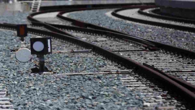 Θεσσαλονίκη: Αθώος ο μηχανοδηγός για τον εκτροχιασμό τρένου με τρεις νεκρούς στο Άδενδρο