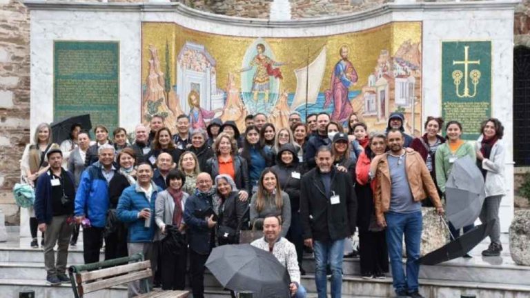 Θρησκευτικός Τουρισμός: Πάστορες από το Μεξικό, το Τέξας, την Ισπανία και την Κορέα στα Βήματα του Αποστόλου Παύλου