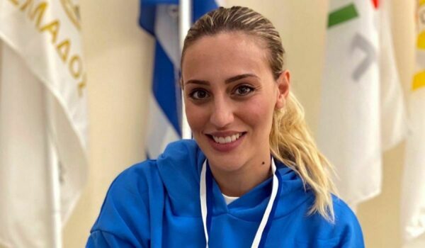 Άννα Κορακάκη