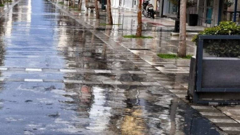 Καιρός: Ισχυρές βροχές και καταιγίδες στη βόρεια Ελλάδα- Επιδείνωση από το βράδυ