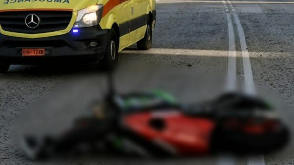 Ένας 23χρονος νεκρός και μία τραυματίας ύστερα από εκτροπή μοτοσικλέτας