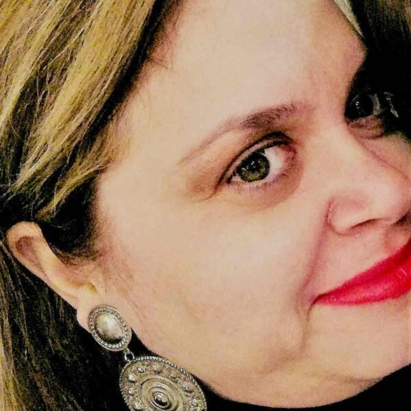 «Πατριωτική Ένωση – Πρόδρομος Εμφιετζόγλου»: Η Μαρία Αρνάκη στην εκλογική περιφέρεια της Α’ Θεσσαλονίκης