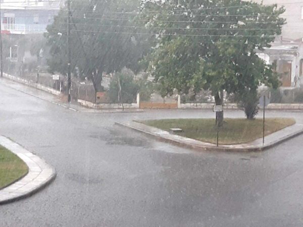 Ηράκλεια Σερρών: Ισχυρή καταιγίδα με χαλάζι