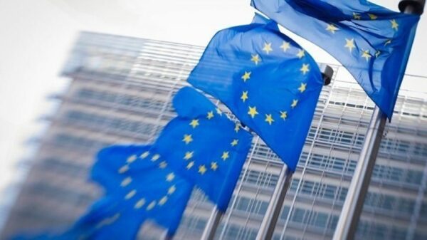 H ΕΕ δεν αναγνωρίζει τα ρωσικά διαβατήρια που χορηγούνται σε Ουκρανούς