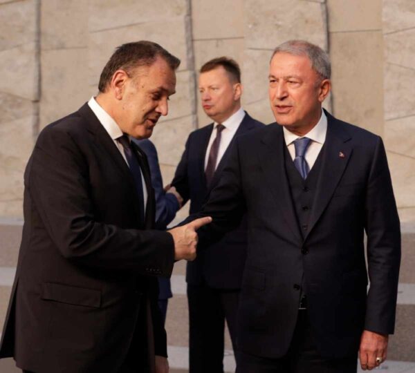 συνάντηση Ακάρ – Παναγιωτόπουλου (1)