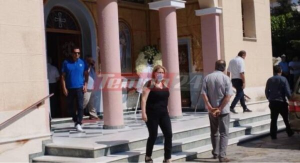 Σε κλίμα οδύνης η κηδεία του 49χρονου που πέθανε αβοήθητος από το Νοσοκομείο και "έσβησε" στο δρόμο