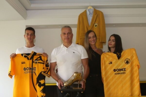 Χάντμπολ, ΑΕΚ - Ίζβιντατς 37-28: Προβάδισμα πρόκρισης στους τελικούς για την Ένωση