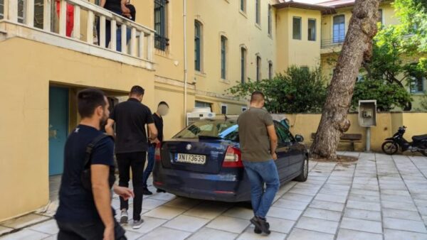 Χανιά: Στον εισαγγελέα δύο νεαροί για τον τραυματισμό 37χρονου έξω από μπαρ