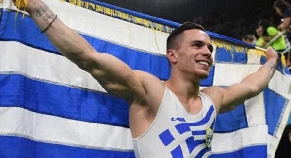 Πετρούνιας: "Ξεχωριστό μετάλλιο γιατί ήταν εδώ τα παιδιά μου και με είδαν ζωντανά για πρώτη φορά"
