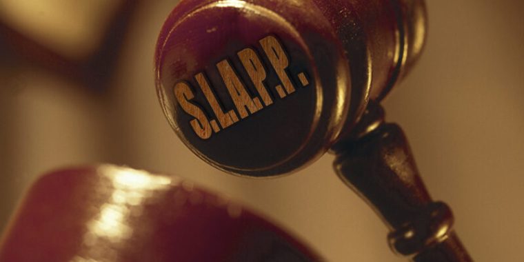 Πρωτοβουλία της ΠΟΕΣΥ για τα Slapp’s