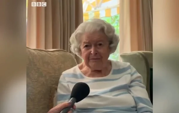 Ηθοποιός αποσύρεται μετά από 70 ολόκληρα χρόνια ραδιοφωνικής σαπουνόπερας