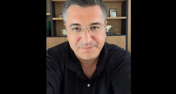 Εξιτήριο για τον Απ. Τζιτζικώστα- "Τέλος καλό, όλα καλά..."