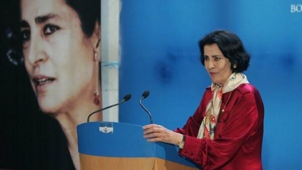 Έχασαν το θέατρο και ο κινηματογράφος μια από τις σπουδαιότερες ηθοποιούς τους - Οι σημαντικοί ρόλοι της Ειρήνης Παπά