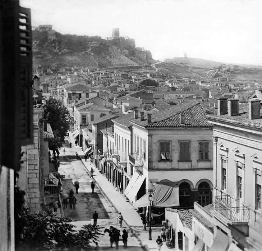 Οδός Αιόλου, ο δρόμος που κουβαλάει όλη την ιστορία της μετα-οθωμανικής Ελλάδας