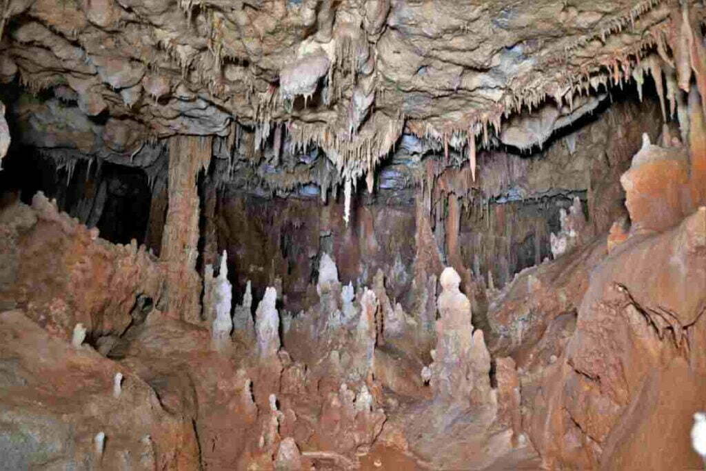 Σπήλαιο Πετραλώνων

