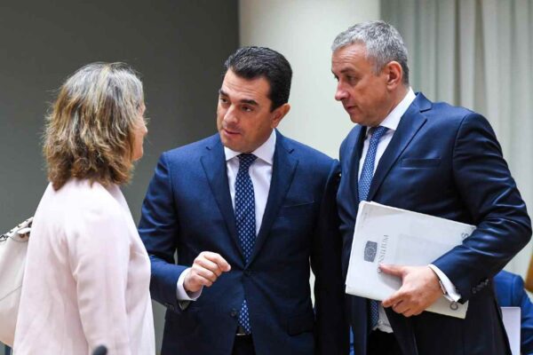 Κώστας Σκρέκας: 15 χώρες υπέρ της πρότασης Μητσοτάκη για οριζόντιο πλαφόν στο φυσικό αέριο