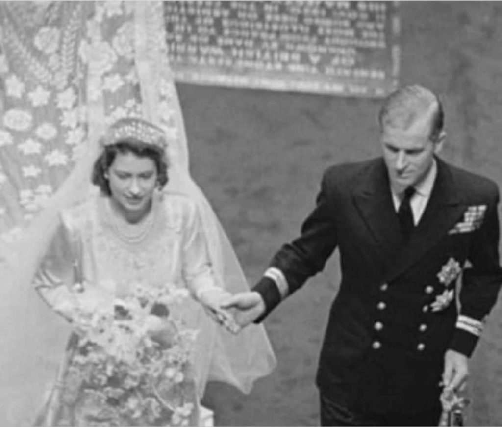 Ελισάβετ & Φίλιππος: Ο έρωτας που σημάδεψε τη ζωή της βασίλισσας 