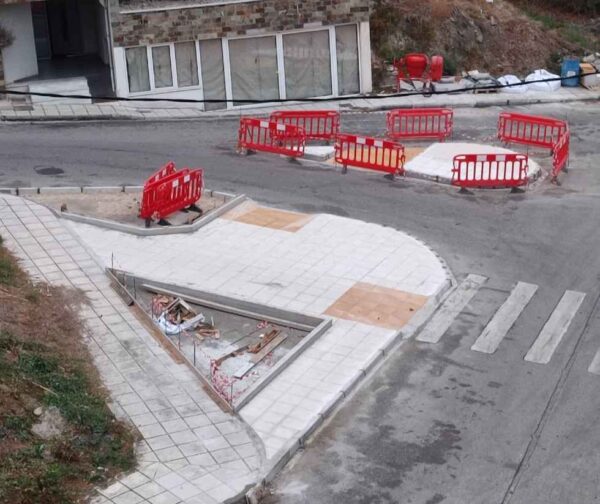 Σέρρες: Κατασκευή νησίδων στη διασταύρωση Εμμανουήλ Παπά και Ιωάννη Θεολόγου και νέα σήμανση