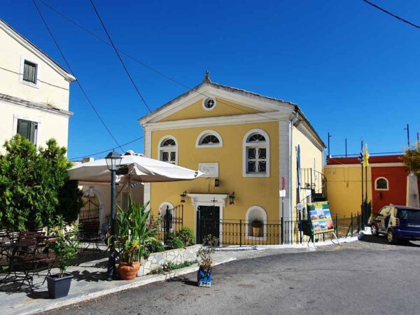 Κέρκυρα: Πέλεκας, ένα χωριό σαν παραμύθι