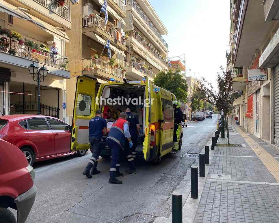 Θεσσαλονίκη: 24χρονη πήδηξε στο κενό από μπαλκόνι δευτέρου ορόφου