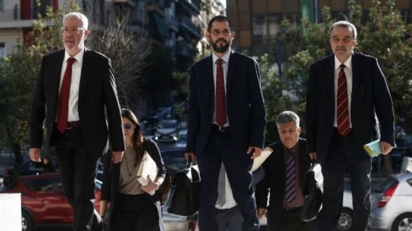 Ειδικό Δικαστήριο: Ξεκίνησε η δίκη με κατηγορούμενους τους Ν.Παππά και Χρ.Καλογρίτσα για τις τηλεοπτικές άδειες του 2016