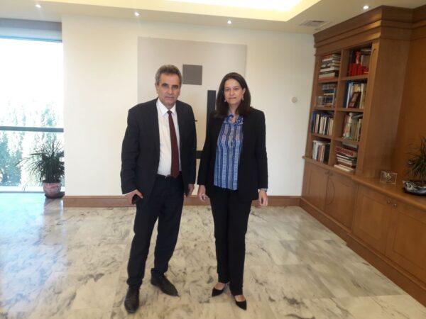 Θεόφιλος Λεονταρίδης: Τη μετεγκατάσταση του νηπιαγωγείου της Κοίμησης ζήτησε από την Υπουργό Παιδείας
