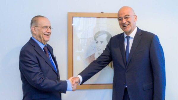 Συνάντηση Ν. Δένδια