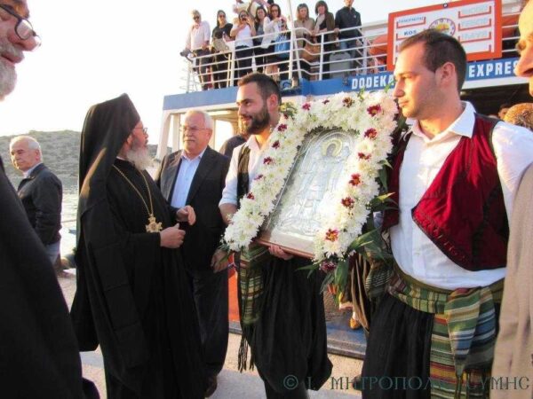 Σύμη: H Ιερά μονή Πανορμίτη και η θαυματουργή Εικόνα του Ταξιάρχη