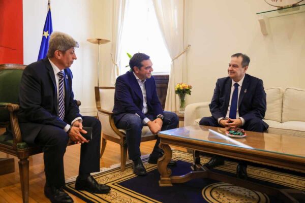 Συνάντηση του Αλέξη Τσίπρα με τον Υπουργό Εξωτερικών της Σερβίας και Πρόεδρο του Σοσιαλιστικού Κόμματος, Ίβιτσα Ντάτσιτς