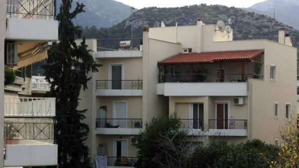 Στοιχεία ΑΑΔΕ: Περισσότεροι από 1 εκατ. ιδιοκτήτες ακινήτων δεν θα πληρώσουν ΕΝΦΙΑ το 2023