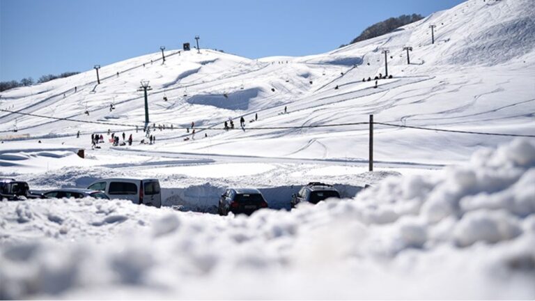 Ιωάννινα: Τα πρώτα χιόνια στα ορεινά της Ηπείρου