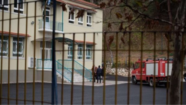 Σέρρες: Συγκλονίζει η μητέρα φίλου του 11χρονου που σκοτώθηκε στην έκρηξη: «Έχουμε φόβο» – Αιχμές για την πραγματογνωμοσύνη