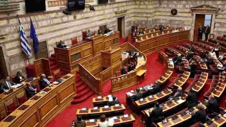 Βουλή: Κατατέθηκε η τροπολογία- μπλόκο στο κόμμα Κασιδιάρη