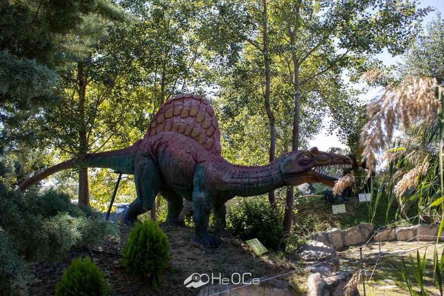 Περιβαλλοντικό πάρκο δεινοσαύρων - Μουσείο Μαμούθ στη Θεσσαλονίκη