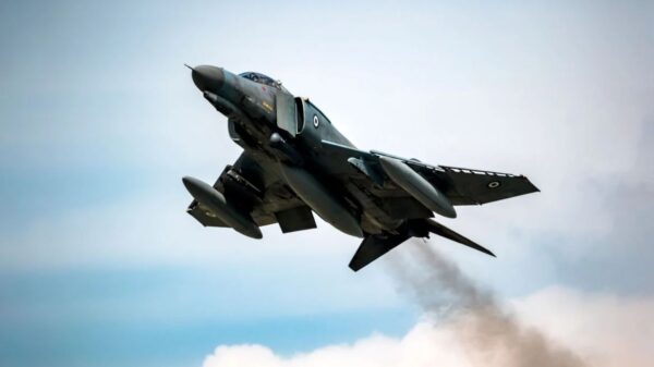 Πτώση F-4: Εντοπίστηκε νεκρός ο ένας πιλότος