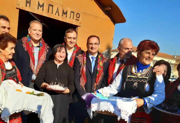 Άνω Καμήλα Σερρών: Με μεγάλη επιτυχία το έθιμο της “Γυναικοκρατίας”