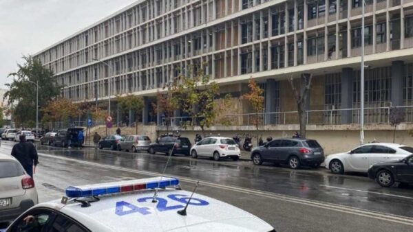 Εισαγγελική έρευνα για τη διαρροή αερίου στη Νεάπολη