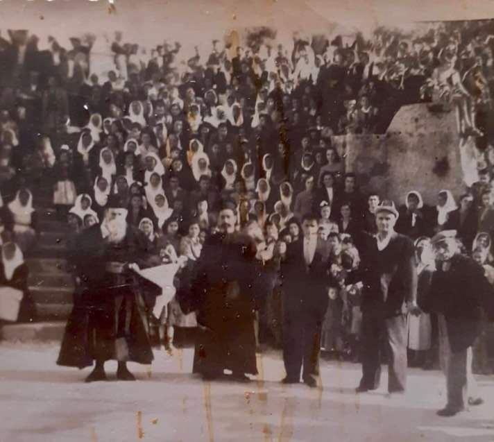 Μοναδικό έθιμο: Ο χορός των γερόντων στην Κέρκυρα- "Δόξα να…", με πρώτο χορευτή ιερέα