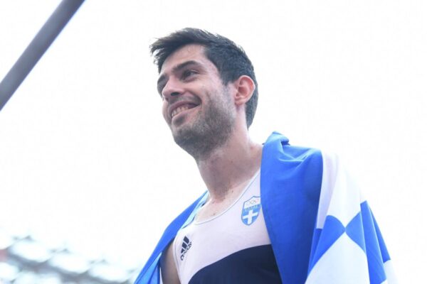 Μίλτος Τεντόγλου: Και με άλλα… παπούτσια, ο καλύτερος είναι – Πέταξε στα 8,41 μ.