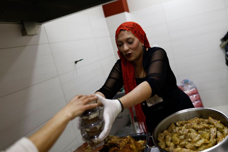 Θεσσαλονίκη: Γεύσεις από τσιγγάνικη κουζίνα πήραν οι επισκέπτες σε Ρομανό εστιατόριο