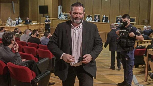 Την άρση ασυλίας του Ι.Λαγού αποφάσισε για δεύτερη φορά το Ευρωκοινοβούλιο